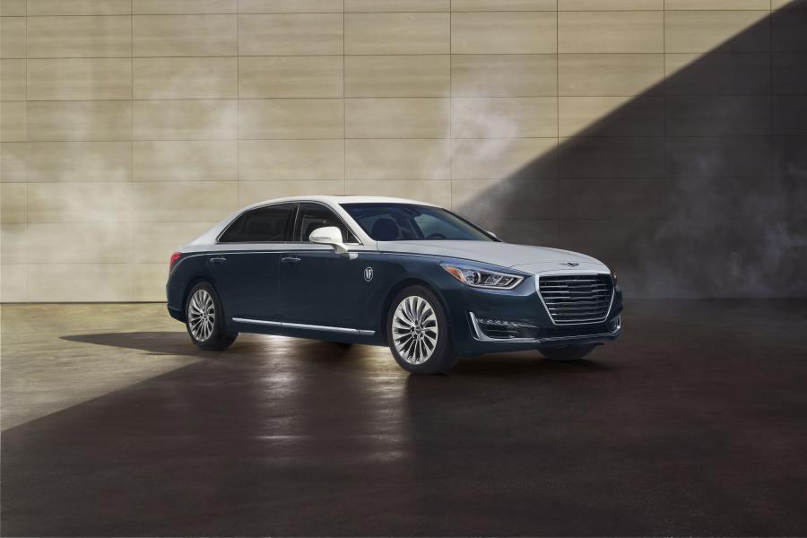  Genesis G90 Vanity Fair Special Edition (HI) 2018 года  (фото 8 из 24)